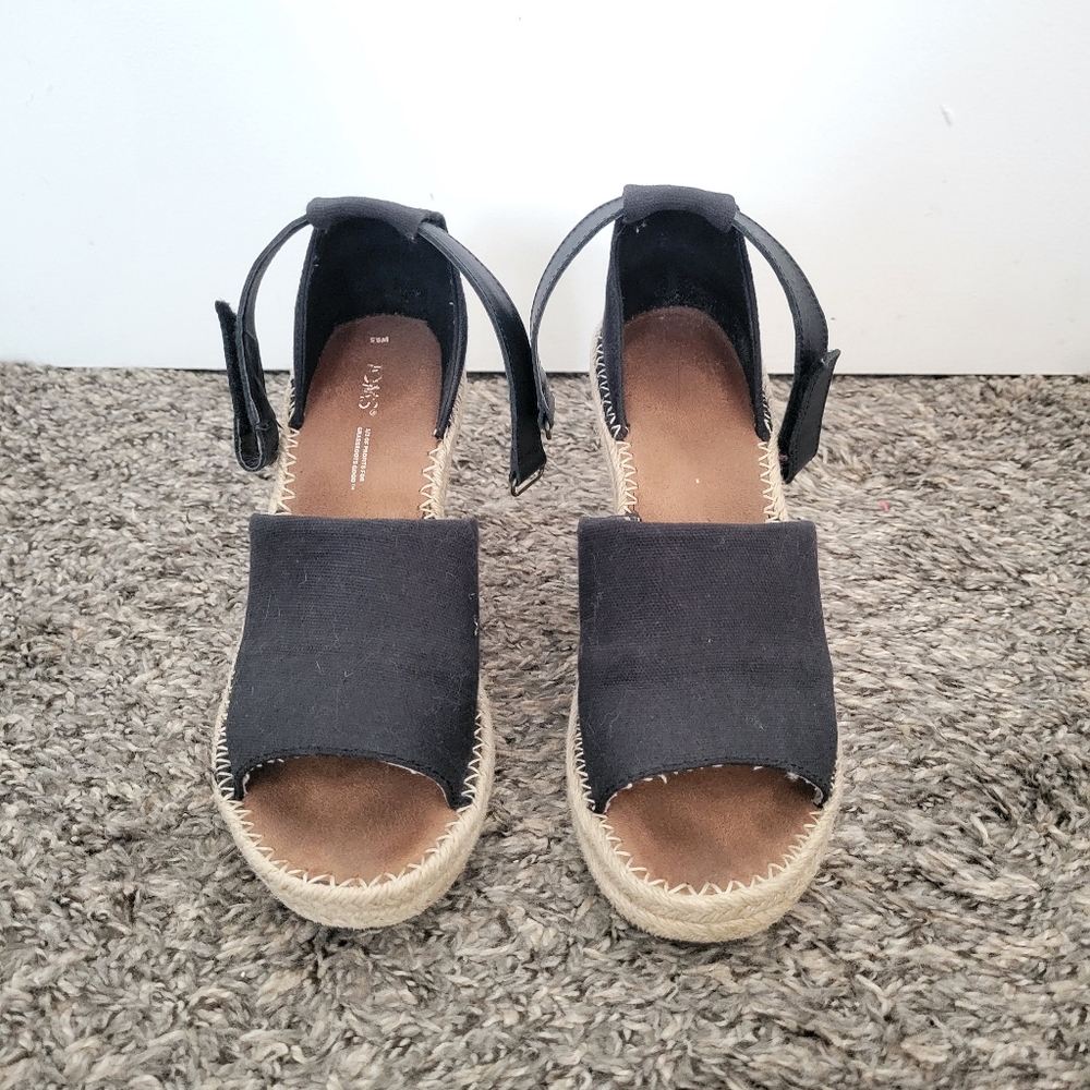 Well Worn Wedges